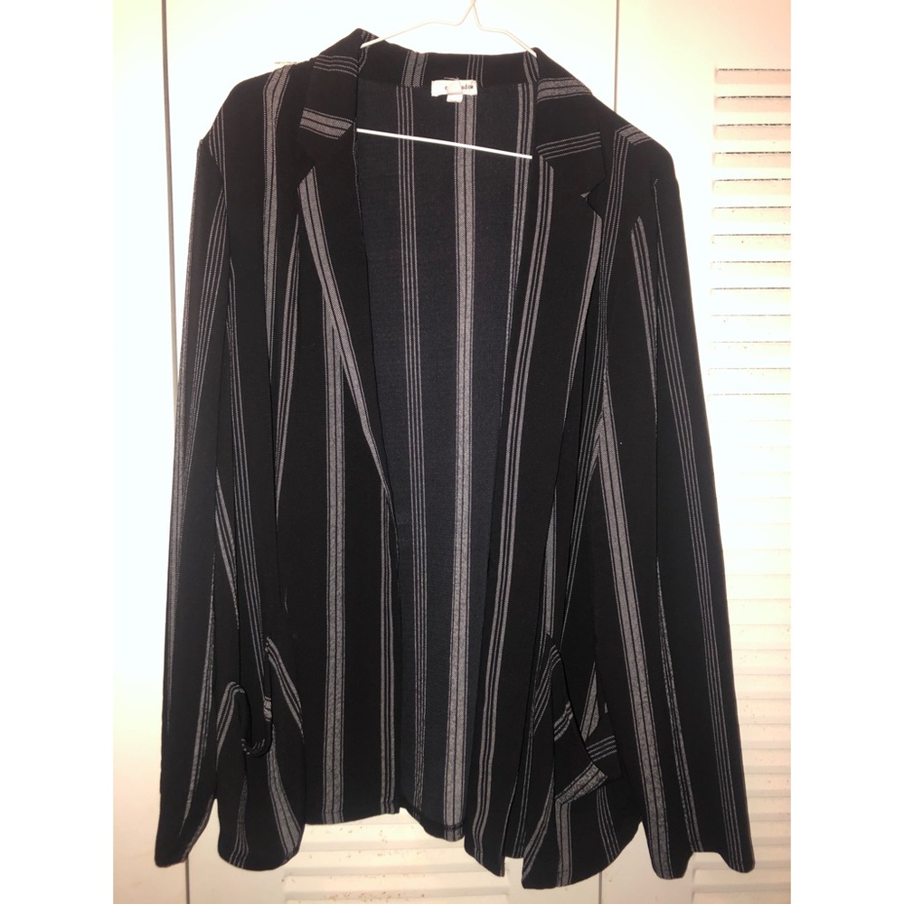 Striped Lightweight Blazer